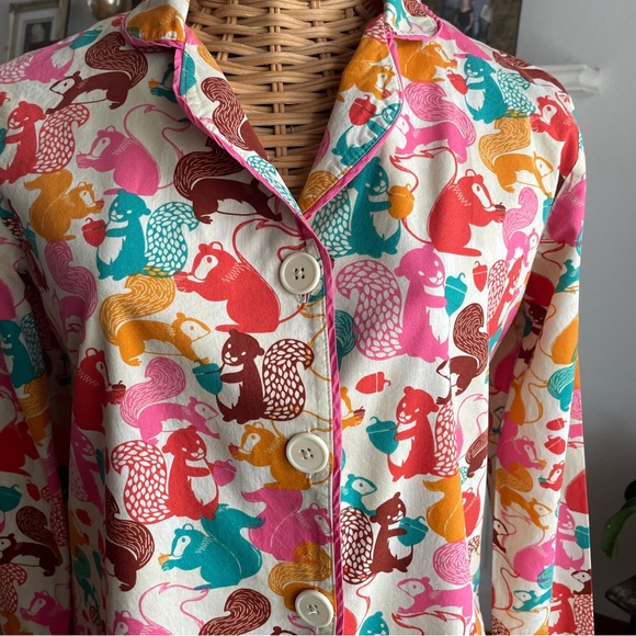 Taylor Swift squirrel pajama top only S - Picture 3 of 10